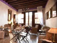 Hotel Florida Các khách sạn gần Đảo Burano