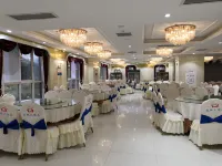 Dongxing Hotel - فطور