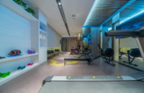 麗橙飯店·逸（武漢東湖岳家嘴地鐵站店）