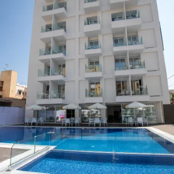Best Western Plus Larco Hotel Hotels near Hala Sultan Tekke