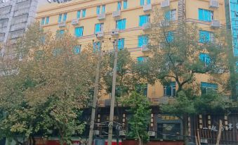 7 Days Inn (Yueyang Dongmaoling Pedestrian Street) - Housity