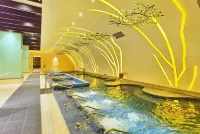 Banyan Tree Jiuzhaigou - Hot Tub