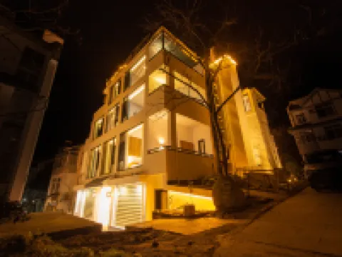 黃山雲山渡·小魚溫泉民宿（黃山湯口南大門店） 翡翠谷附近的飯店