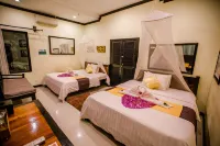 The Sanctuary Villa Battambang Hotels in Chamkar Samraong