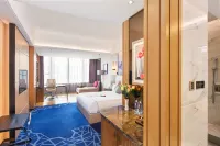 Fortune Modern International Hotel Hotels near Wanrun Square