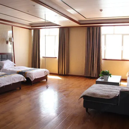 Lintan Hengtai Hotel