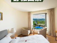 抚仙湖观澜度假酒店 - 花园景观大床房