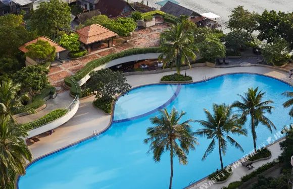 河濱廣場酒店及公寓