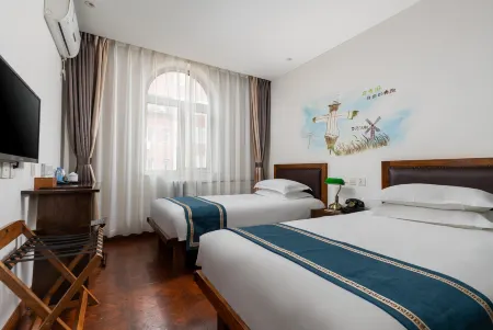 Nostalgia Hotel (Beijing Guozijian Gui Street Store)
