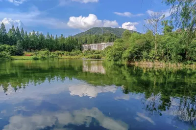 Tianzishan Hotel Jinggangshan Các khách sạn gần Jinggangshan Revolution Museum Tongmuling Sentry