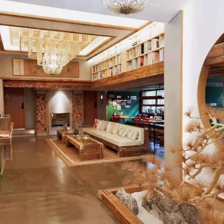 Youjian·Huafang B&B Hotel (Guanyinqiao Pedestrian Street)