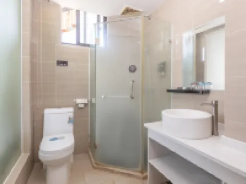 Ledong Baolong Hotel Hotel a Ledong