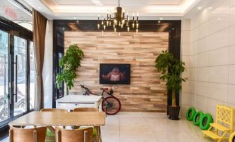Yuehaige Homestay