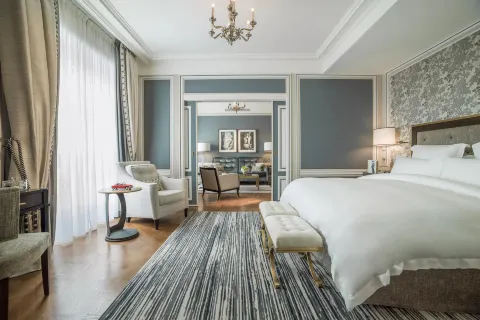 Luxury Hotels