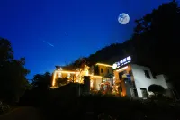 Yunlin Qianmo Homestay(Nnoth Zhejiang Grand Canyon rafting shop)