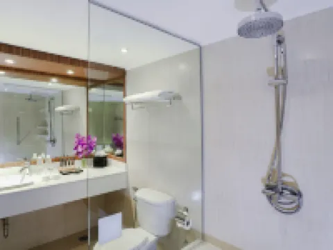 เรดิสัน รีสอร์ทแอนด์สปา หัวหิน โรงแรมในชะอำ