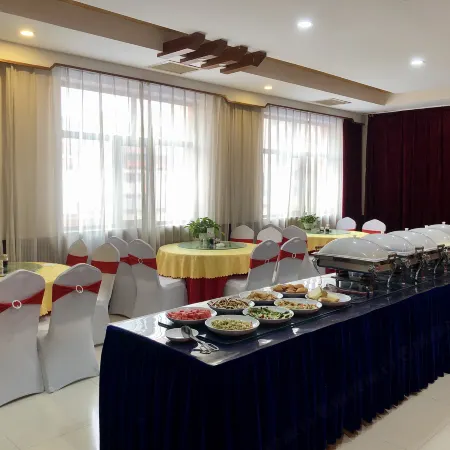 Longquan Hotel