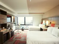 EVEN Hotel BROOKLYN by IHG Hotels near Junior's Cheesecake