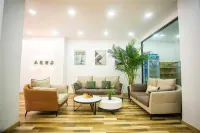 Yongcheng Hehua Boutique Hotel - balcony