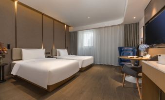 Atour Hotel (Wuxi Railway Station Chunshen Road)