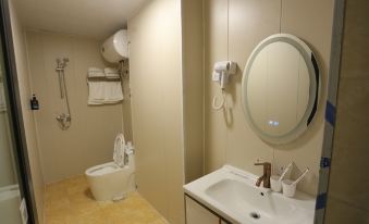 Tianxi Youyi Hotel (Xinle Academy of Fine Arts)