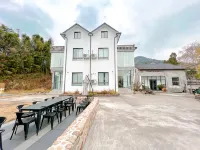 Royi Homestay โรงแรมใกล้ตลาดวัฒนธรรมของหมู่บ้าน