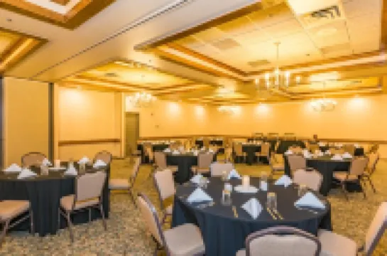 โรงแรมแกรนด์วิสตา โรงแรมในแกรนด์จังก์ชั่น