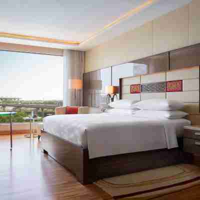 JW Marriott Mumbai Sahar Airport Rooms