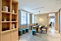 ANATOLE BY LANDISON MOGAN MOUNTAIN DEQING - Gym