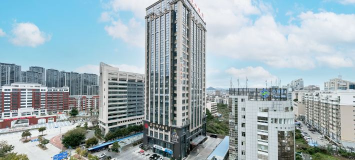 Vienna Hotel (Fuqing  Wanda Plaza) Hotels in Fuqing
