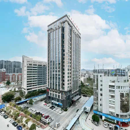 Vienna Hotel (Fuqing Wanda Plaza)