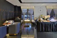 Millennial Oriental Hotel (Taiyuan South Railway Station Jinyang Street Branch)