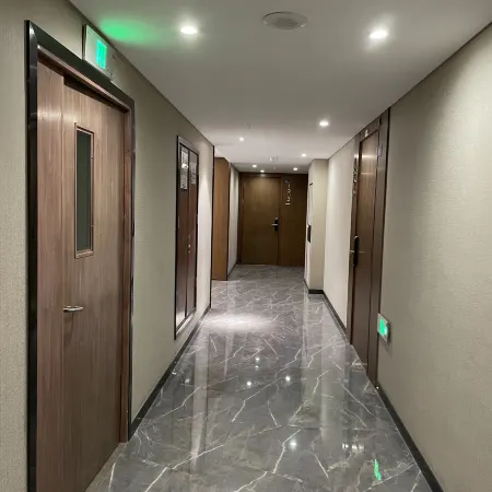 Wuhan Rick B&B (ICC Wuhan Huanmao Center Branch) Отели рядом с достопримечательностью «Начальная Школа Авиадороги»