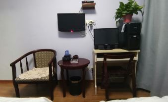 Tangshan Lejulai Hotel