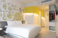 Yello Hotel Jambi Hoteles en Pakuan Baru