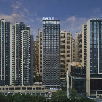 Vyluk Hotel（Nanning Guangxi University Subway Station& Zoo Branch）