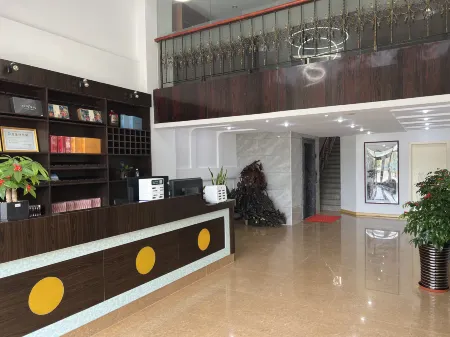 Qiaocheng Inn Отели рядом с достопримечательностью «Triton Bay»