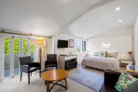 Queenstown House Bed & Breakfast and Apartments