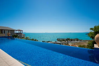 Pinnacles, Airlie Beach Hotels near Airlie Beach Lagoon
