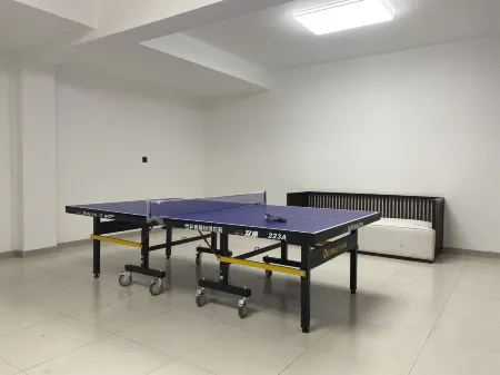 Xin'an LU Hotel Отели рядом с достопримечательностью «Luoyang Vocational College of Science and Technology (Hexi Campus)»