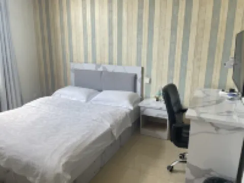 Mengzi No. 68 Inn (Honghe College Branch, Honghe Avenue)