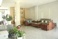 Menglian Biyi Hotel - Pet friendly