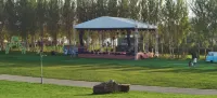 Hailonghu Camping Base