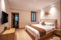 Paradise Hot Spring Hotel