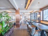 Atour S Hotel, Henglong Plaza, Binjiang Road, Tianjin Hotels near Jingyuan