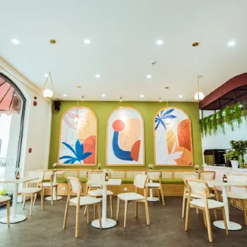 Palette Collect's Boutique Hotel Ha Long Отели рядом с достопримечательностью «Бухта Халонг»