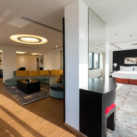 Mira Business Hotel