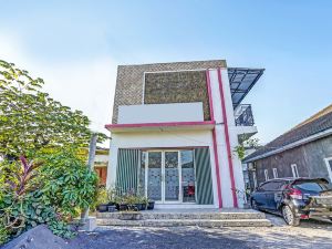 OYO Life 91594 Bungah Residence Syariah