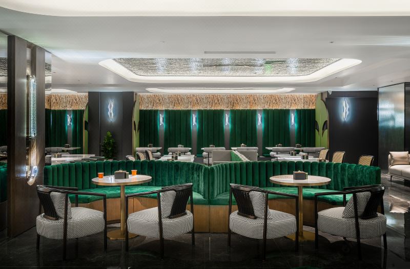 R Royalss Hotel photo 3