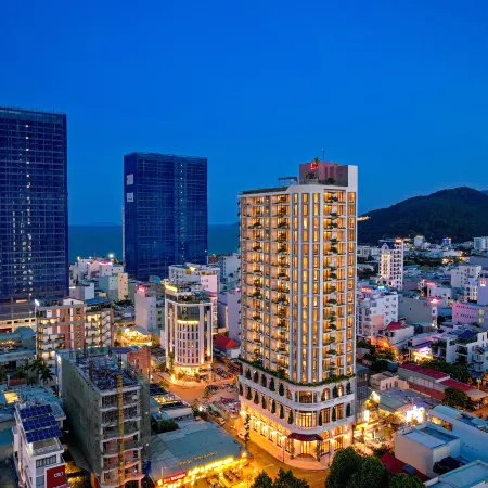 L'amor Boutique Hotel Quy Nhon Отели рядом с достопримечательностью «Городской пляж»